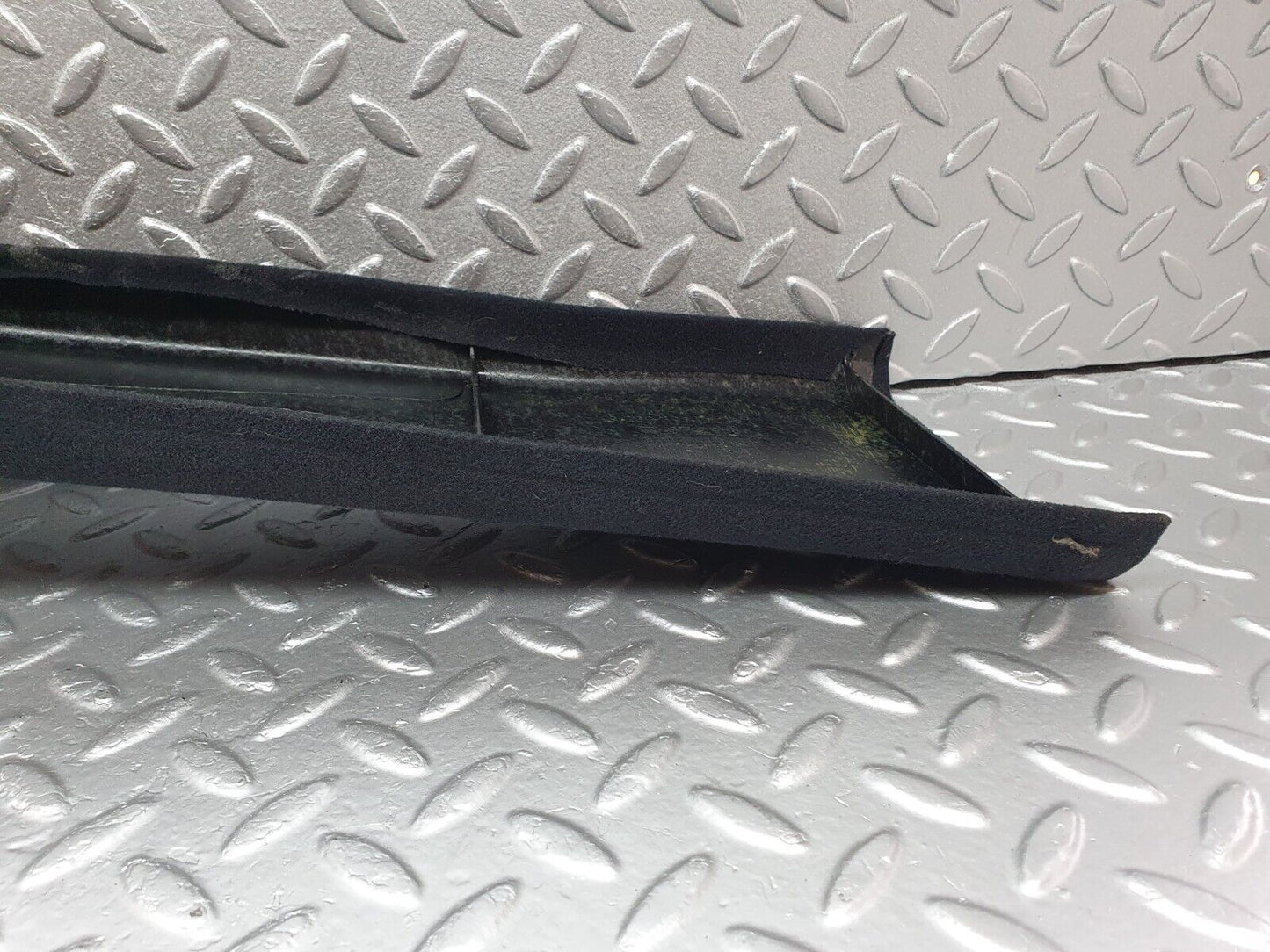 41765 Mercedes-Benz W202 C200 B Pillar Cover Left Side 2026900725