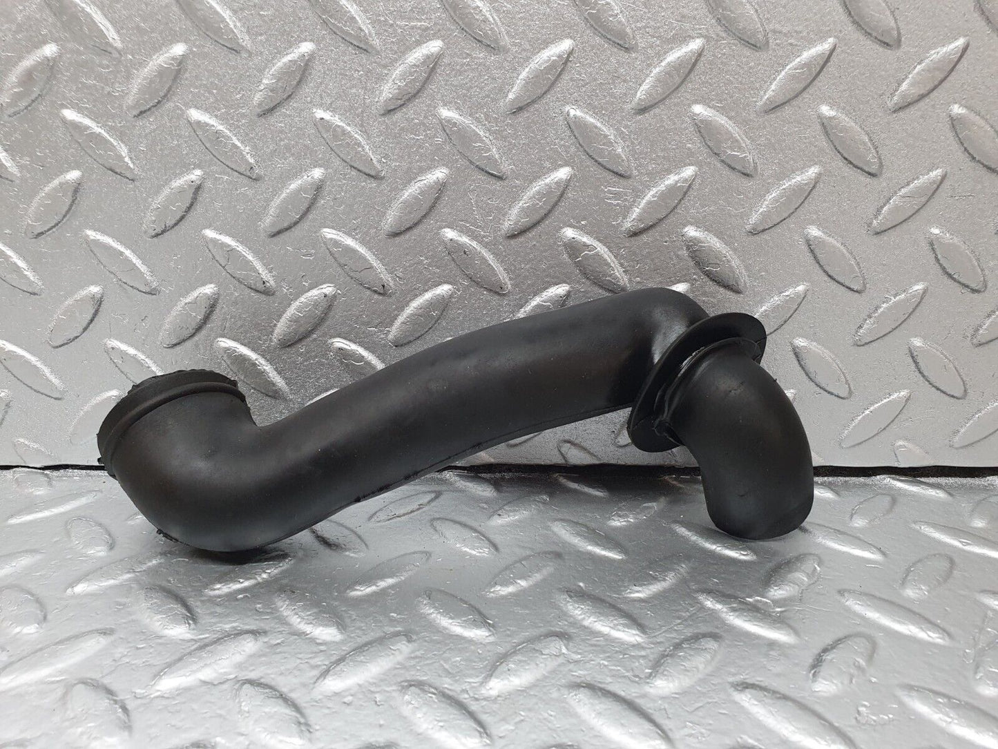 42555 Mercedes-Benz R129 320SL Coupe Water Drain Hose Pipe Right Side 1296280269