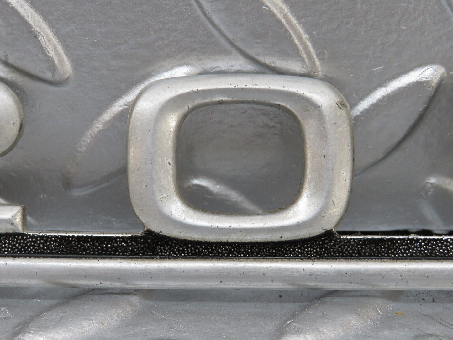 25537 Mercedes-Benz W123 200 Trunk  Badge Emblem 1238170215