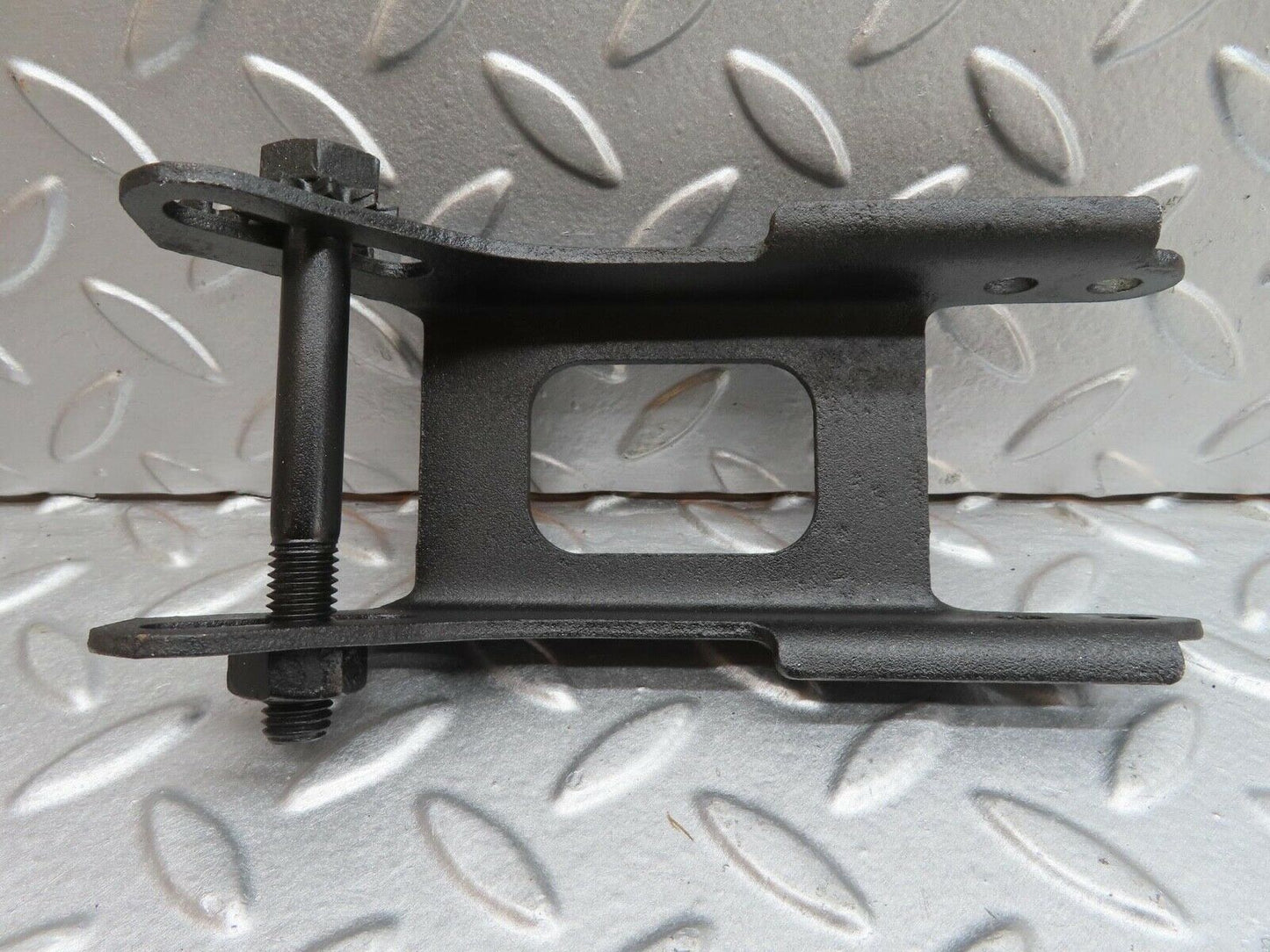 13716 Mercedes-Benz R107 450SL Alternator Generator Bracket