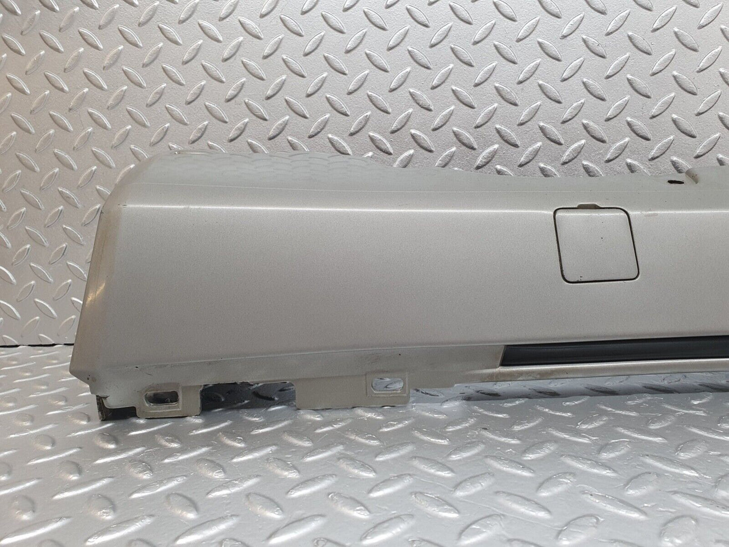 43024 Mercedes-Benz W201 190 Side Skirt Right Side 2016906440