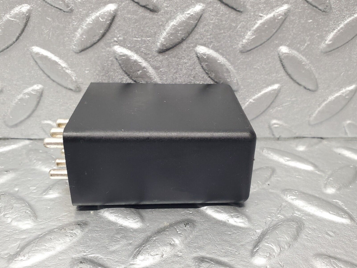 46485 Mercedes-Benz C123 280CE Coupe Fuel Pump Relay 0015454205
