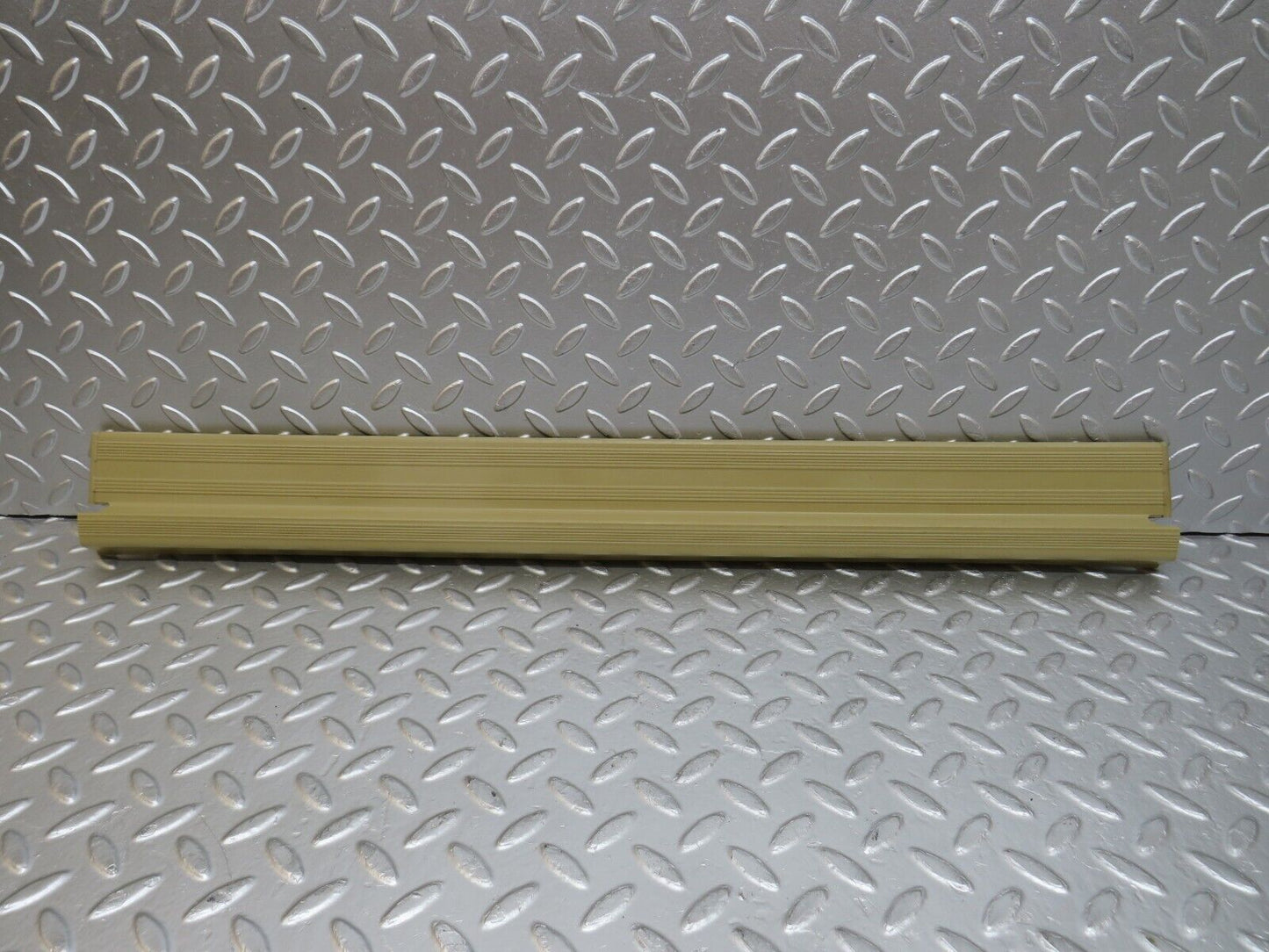 29277 Mercedes-Benz W124 230E Front Left Door Sill Trim