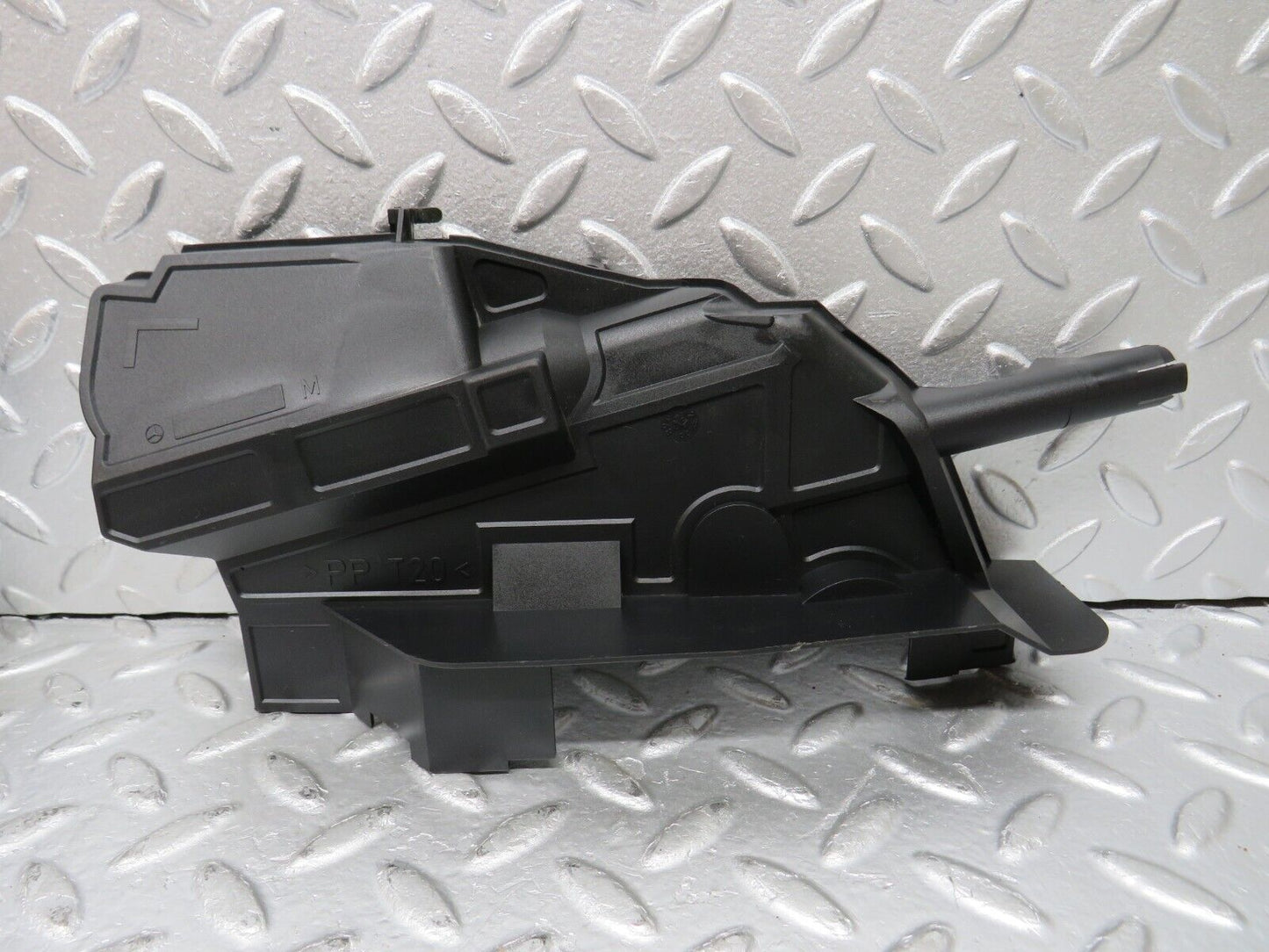 33409 Mercedes-Benz W202 C180 Front Door Lock Cover Pair