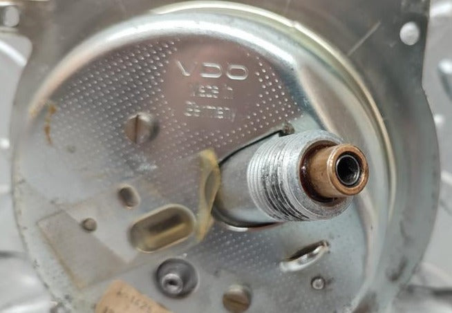 27005 Mercedes-Benz W123 240D Speedometer Mph 1235425701