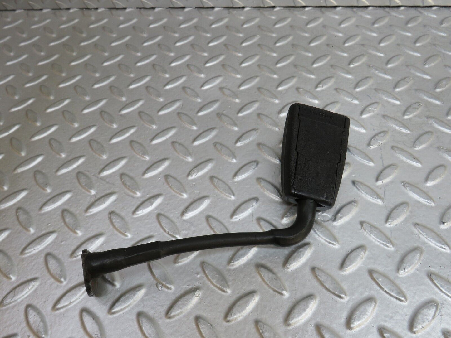 37161 Mercedes-Benz C126 420SEC Coupe Rear Right Seat Belt With Buckles 1268801695