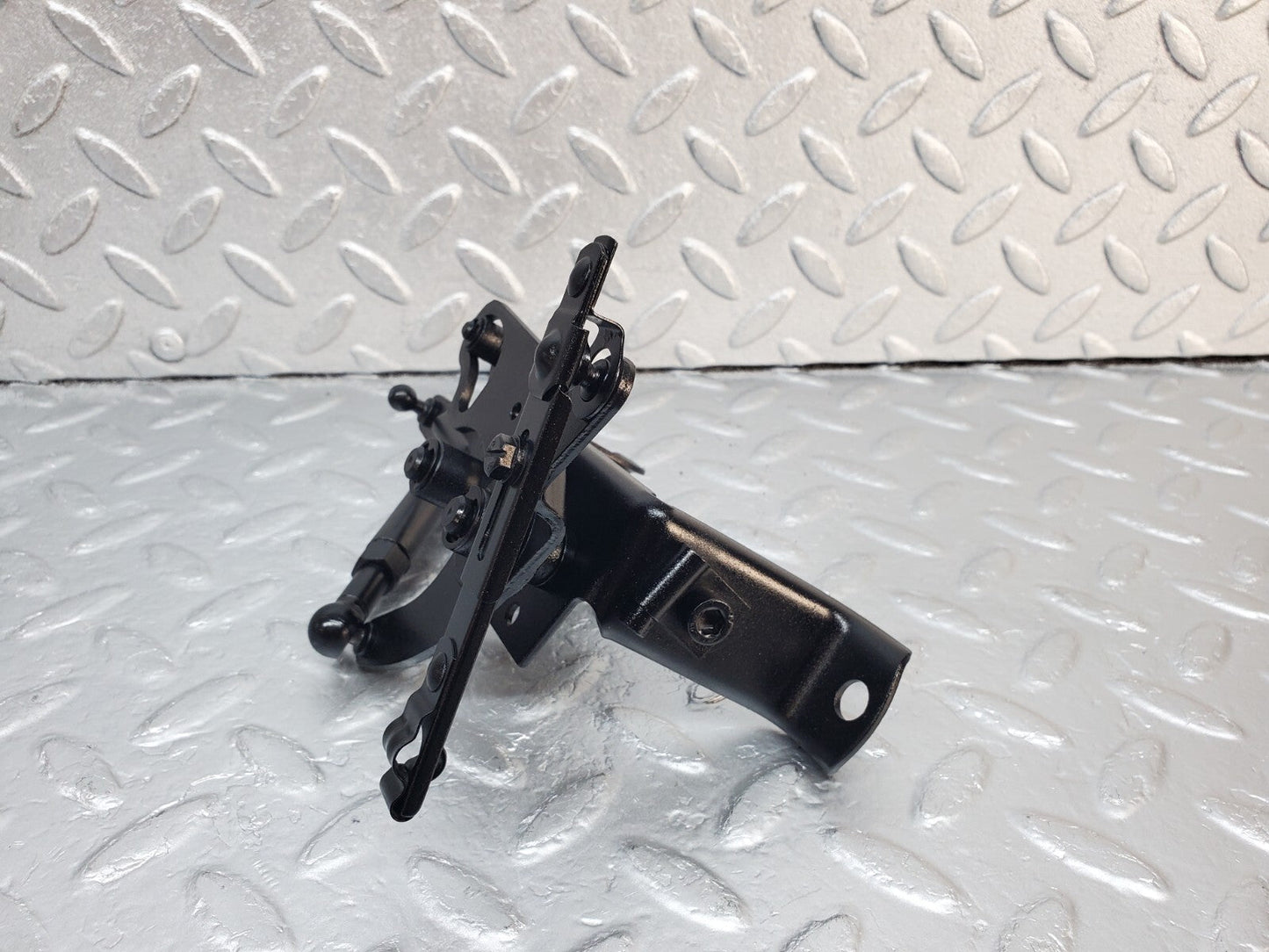 W126 throttle linkage used OEM