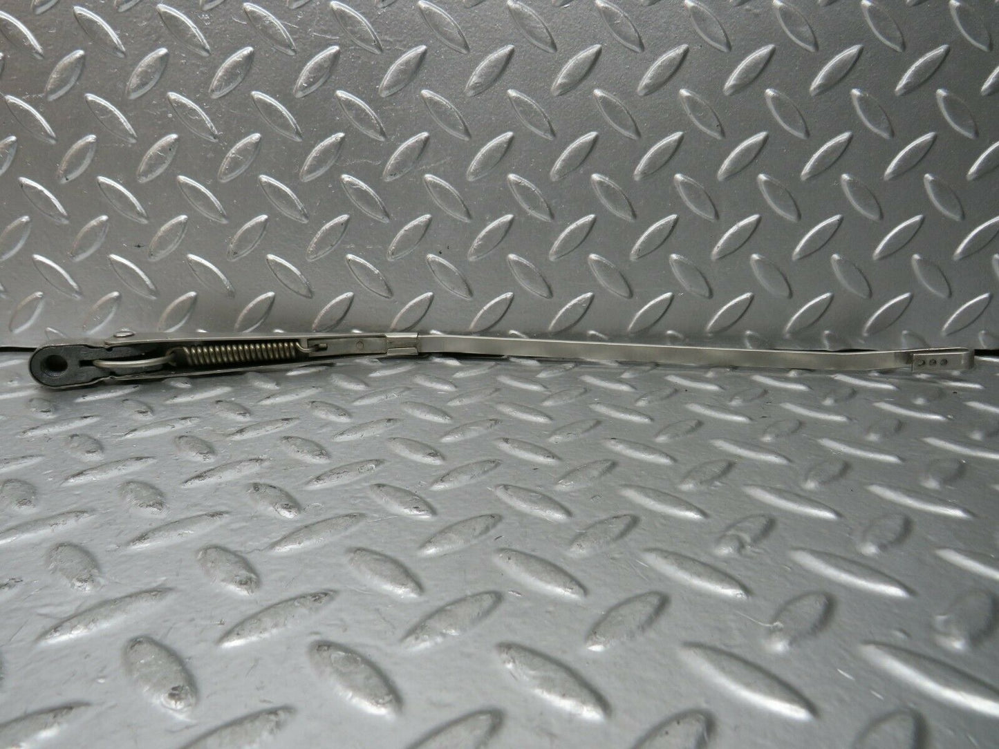 23792 Mercedes-Benz C107 450SLC Coupe Wiper Arm Right Side