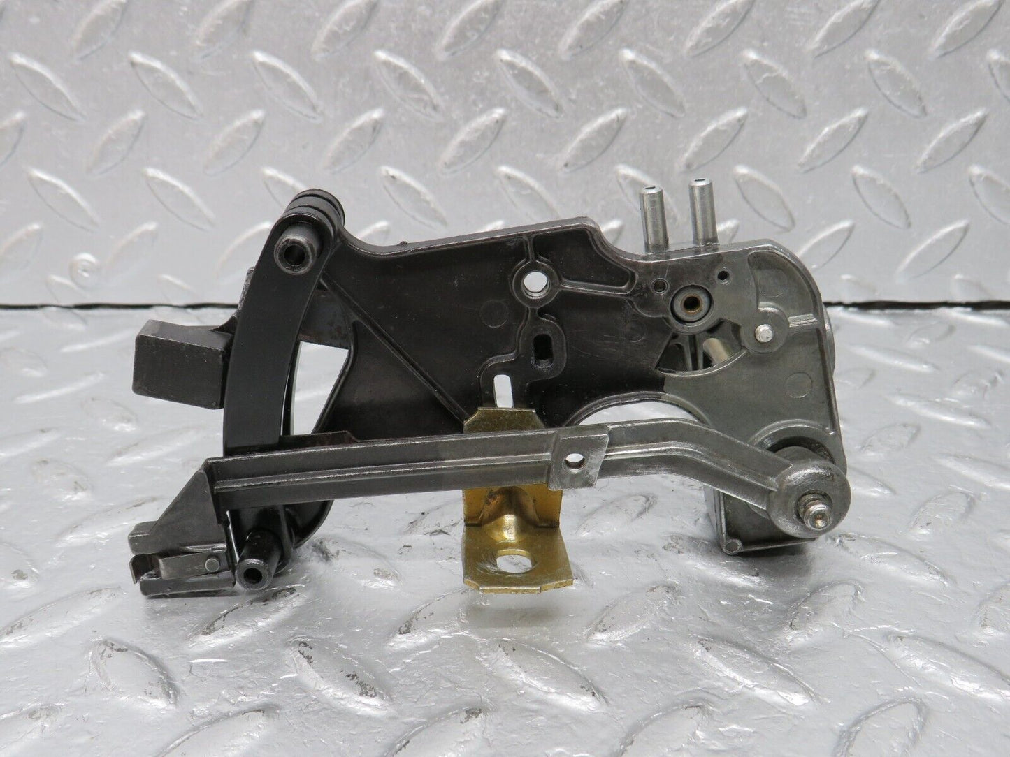 39882 Mercedes-Benz R107 350SL Coupe Heater Control Mechanism