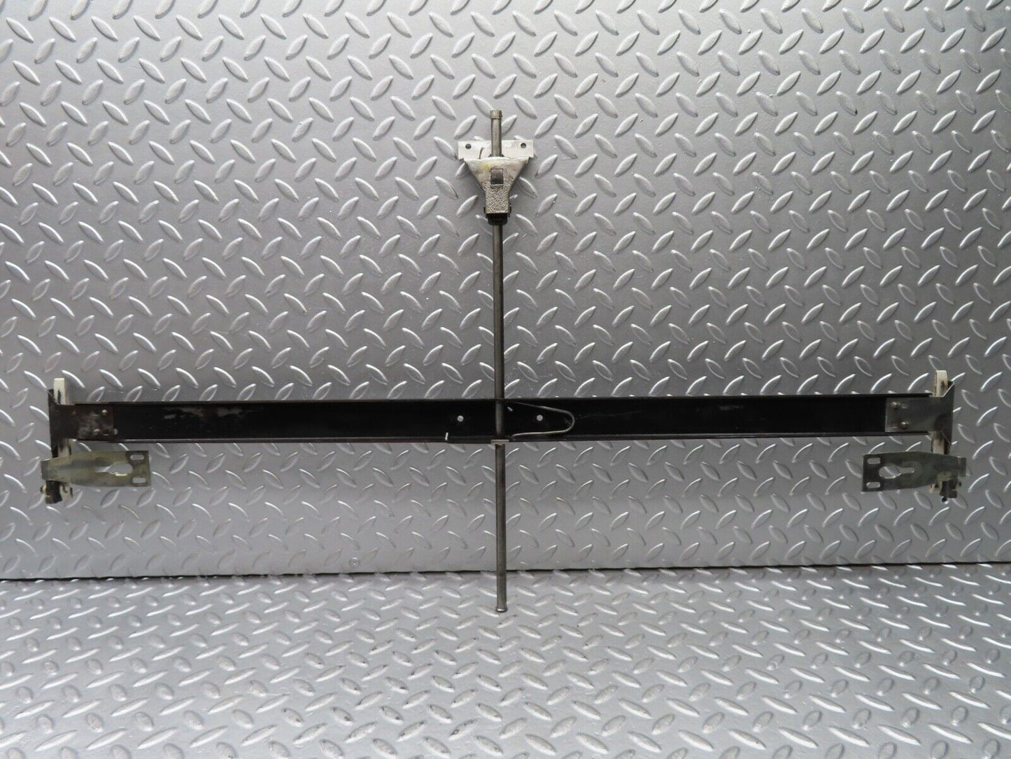20350 Mercedes-Benz W114 280CE Coupe Power Sunroof Mechanism