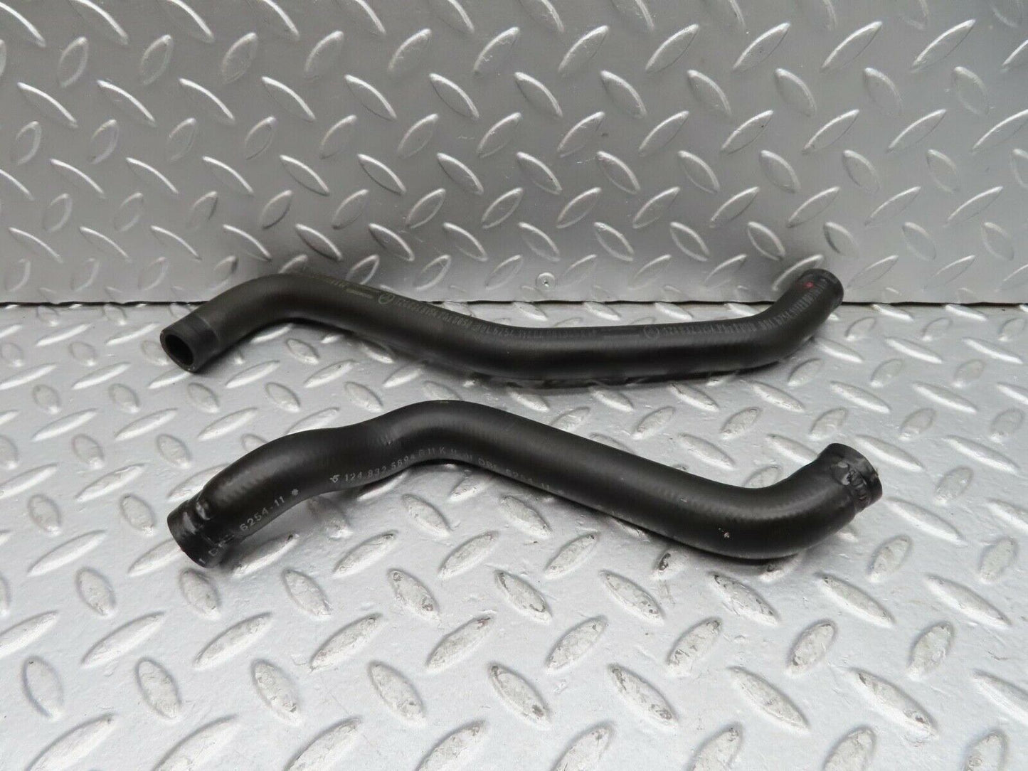 16403 Mercedes-Benz W124 260E Water Cooling Hose Pipe 1248325894