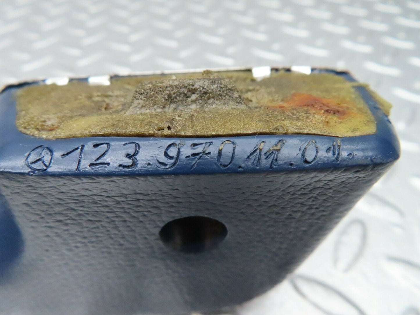 17909 Mercedes-Benz W123 200 Rear Left Interior Door Handle Blue 1239701101