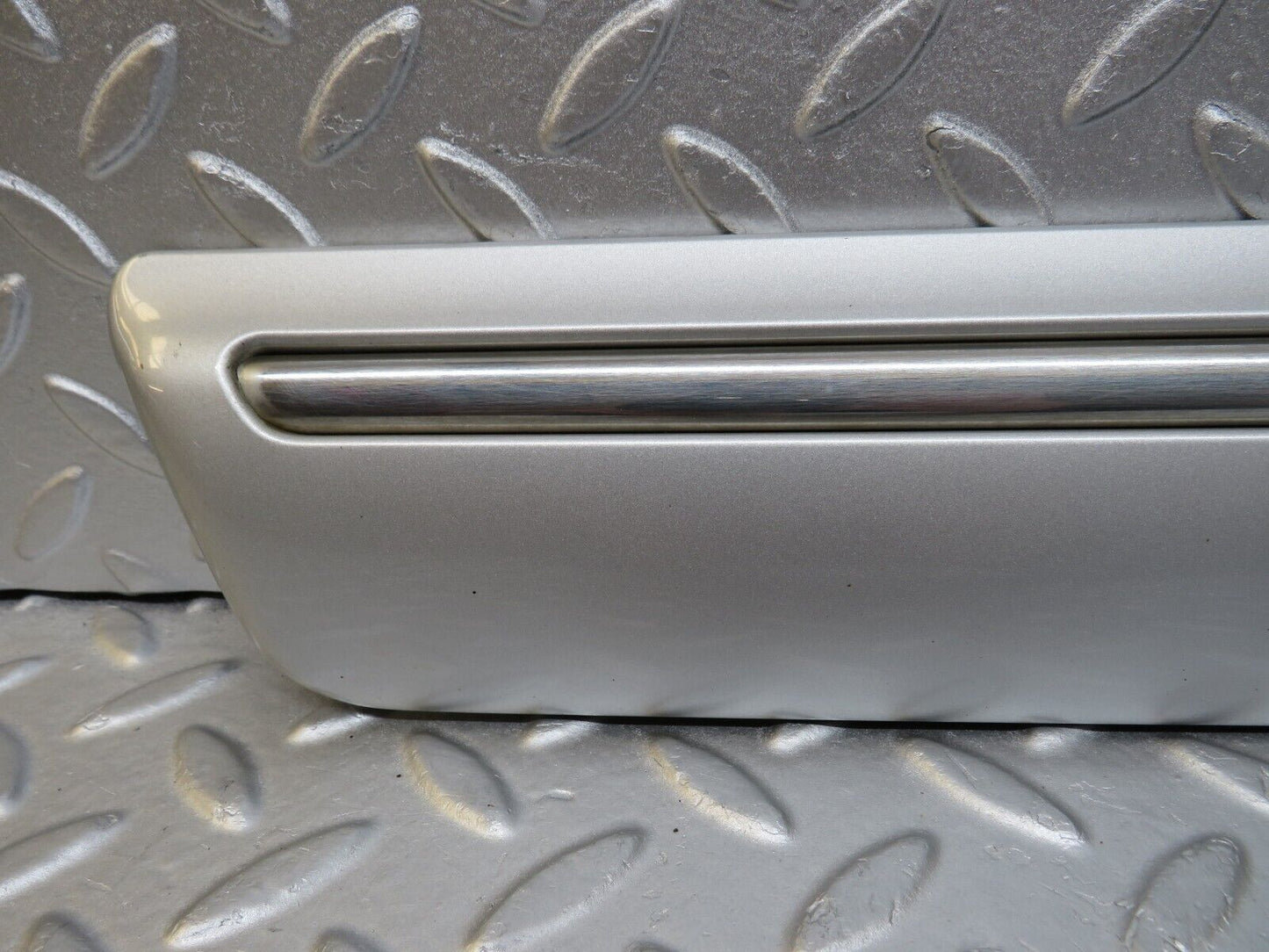 34715 Mercedes-Benz W210 320E Rear Right Door Centre Moulding Trim 2106900682