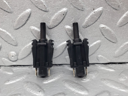 45888 Mercedes-Benz W126 420SE Door Contact Switch 2x 0015458714