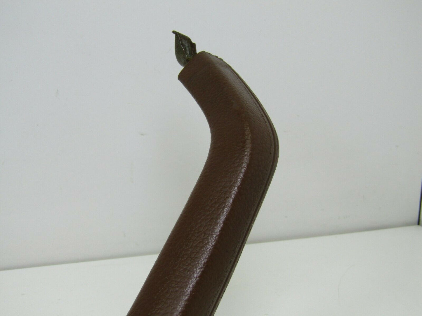 2113 Mercedes-Benz W116 350SE Rear Left Door Handle Armrest Brown