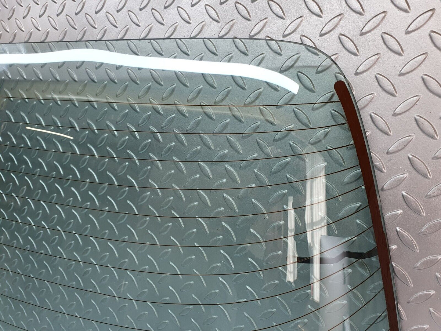 44128 Mercedes-Benz C123 230CE Coupe Rear Heated Windscreen Glass