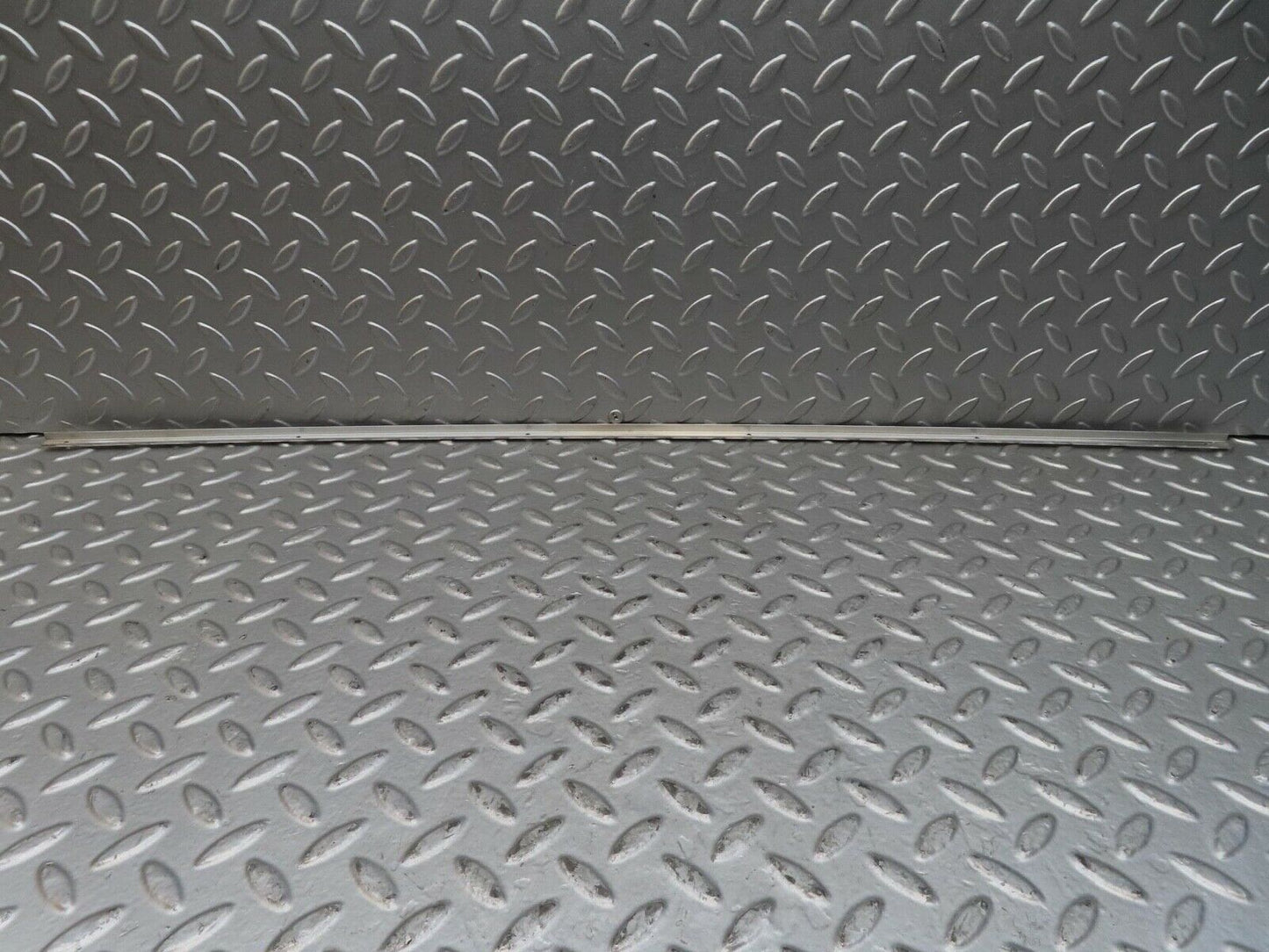 15447 Mercedes-Benz W123 230E Sunroof Chrome Trim