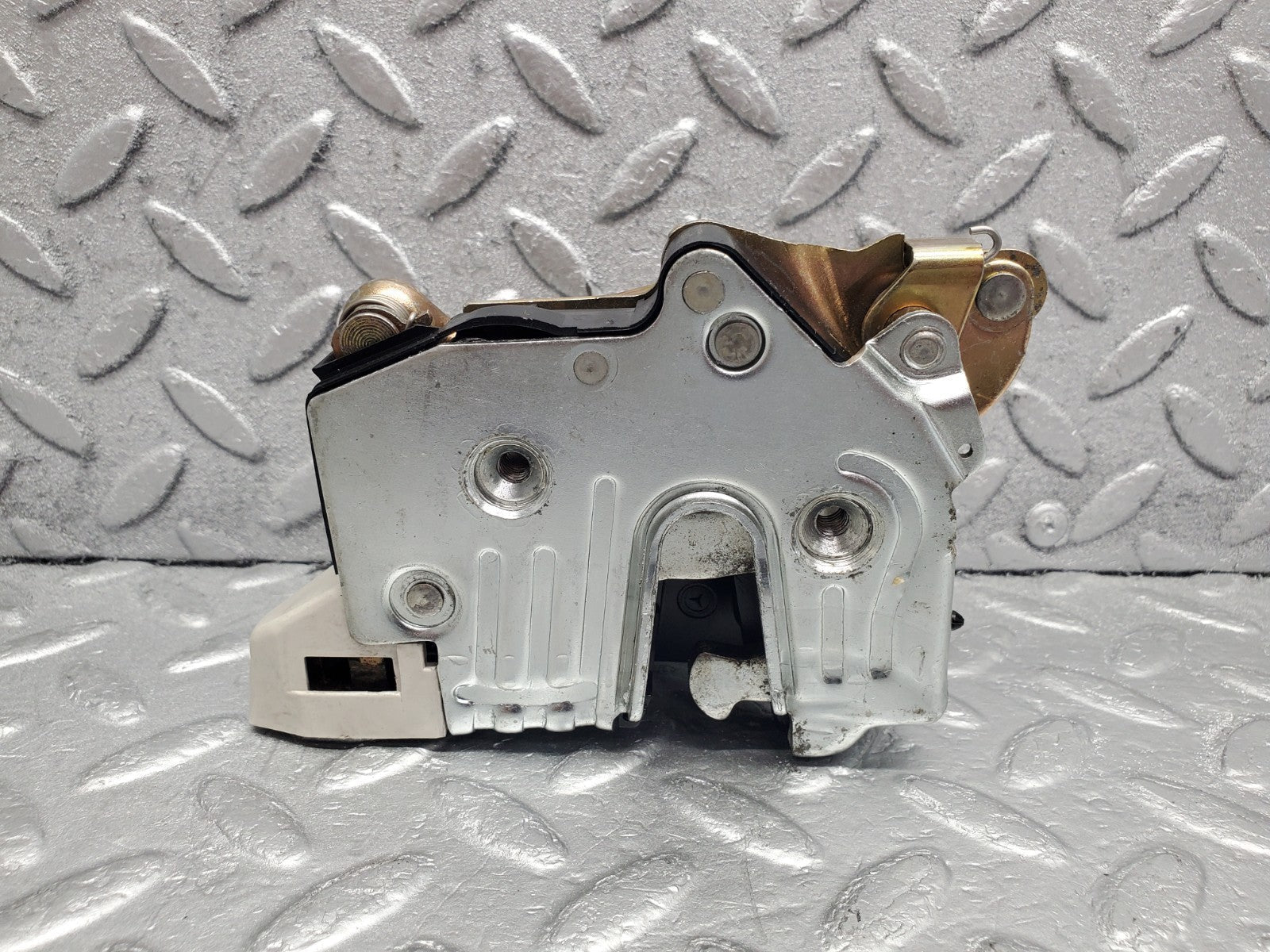 W201 Baby Benz rear right door lock mechanism used OEM