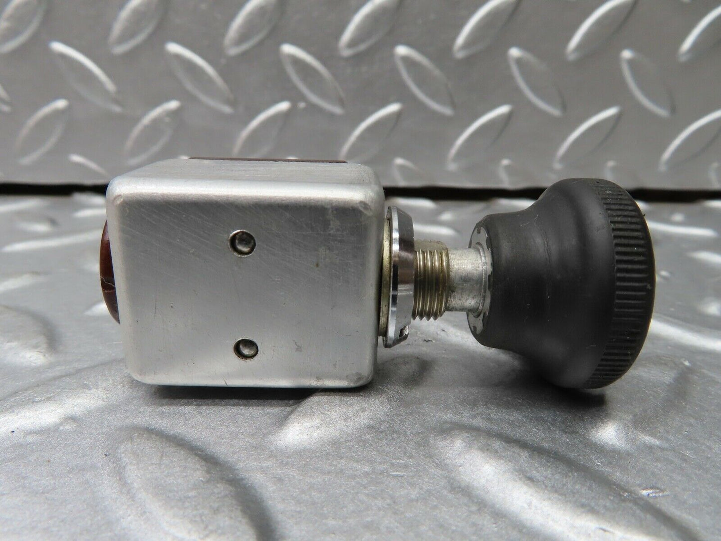 20323 Mercedes-Benz W114 280CE Coupe Rear Window Heater Switch