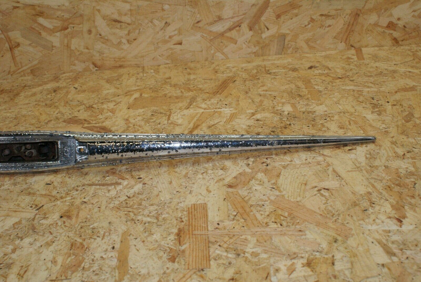 2292 Mercedes-Benz W105 219 PONTON Top Fender Chrome  K13243