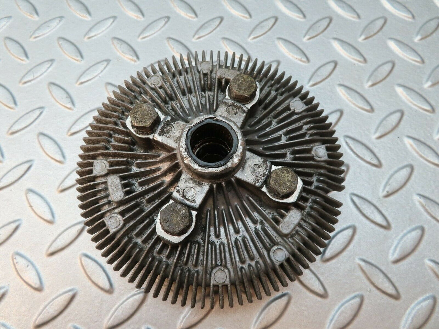 4686 Mercedes-Benz W114 280CE Coupe Engine Cooling Fan Cluch