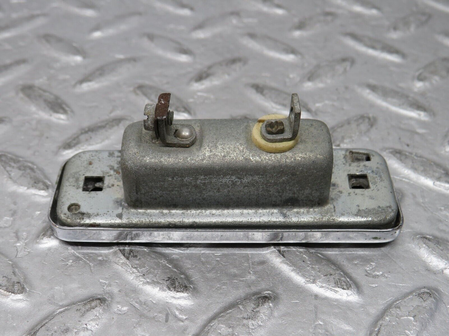 37342 Mercedes-Benz W109 300SEL number Plate Light Chrome Hella
