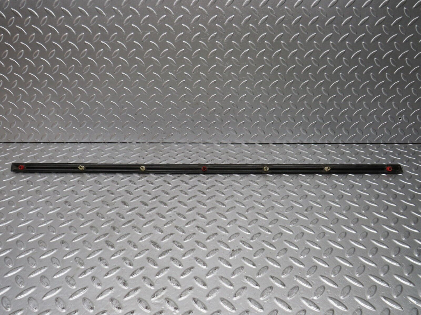 28623 Mercedes-Benz W123 280E Rear Left Door Centre Moulding Trim