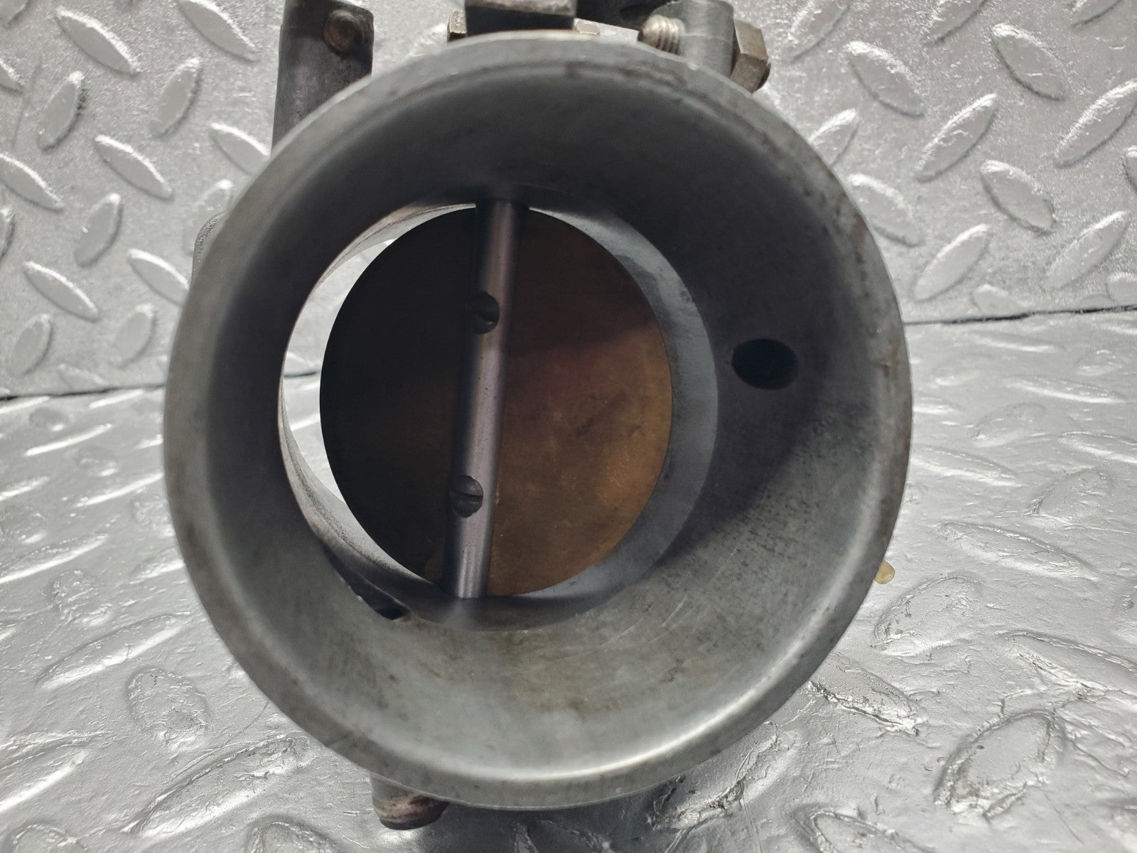 W112 throttle body valve used OEM