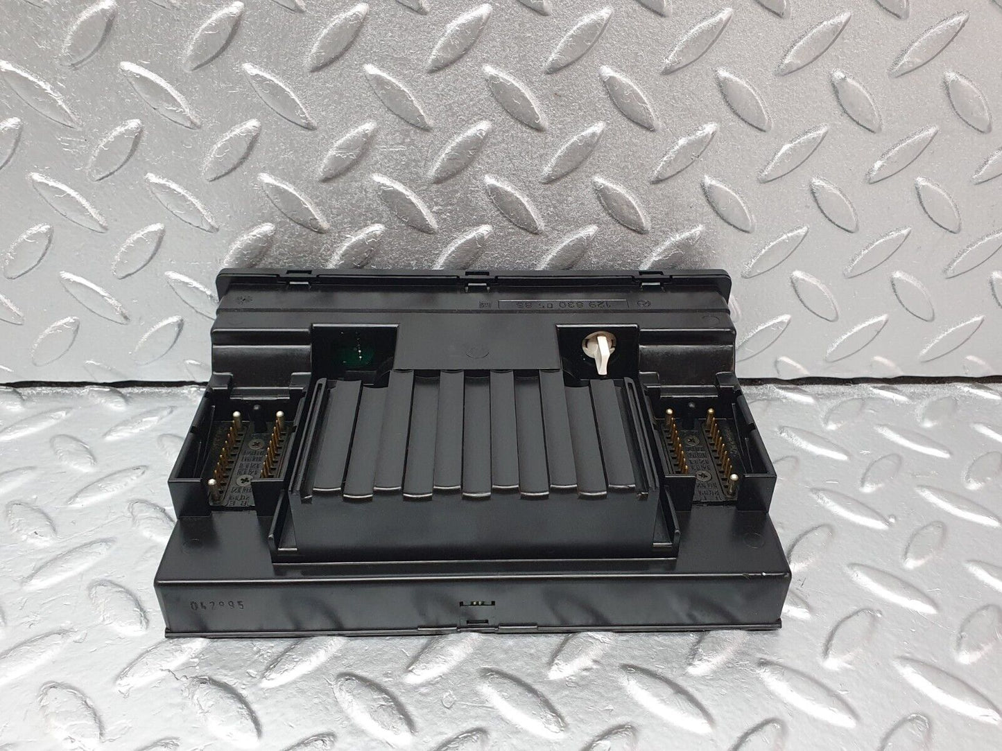 42162 Mercedes-Benz R129 320SL Coupe Heater Climate Control Unit 1298300585