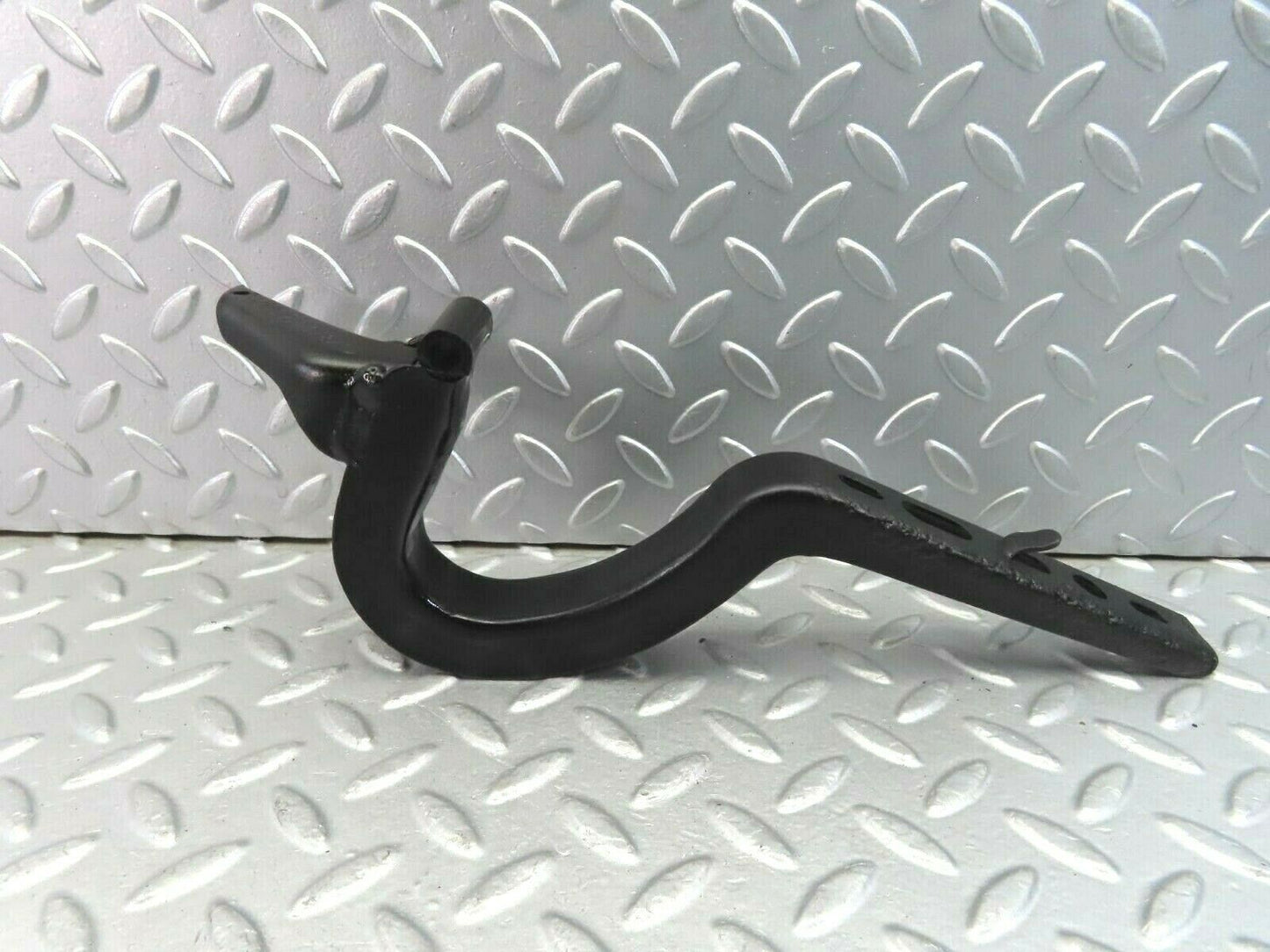 10022 Mercedes-Benz C123 230CE Coupe Trunk Lid Hinge Right Side 1237500287