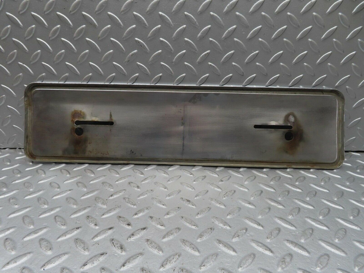 12612 Mercedes-Benz W108 280SE 3.5 Front number Plate Holder