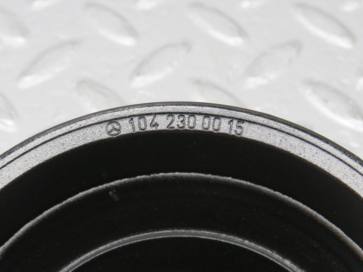 38547 Mercedes-Benz R129 280SL Coupe Water Pump Pulley 1042300015