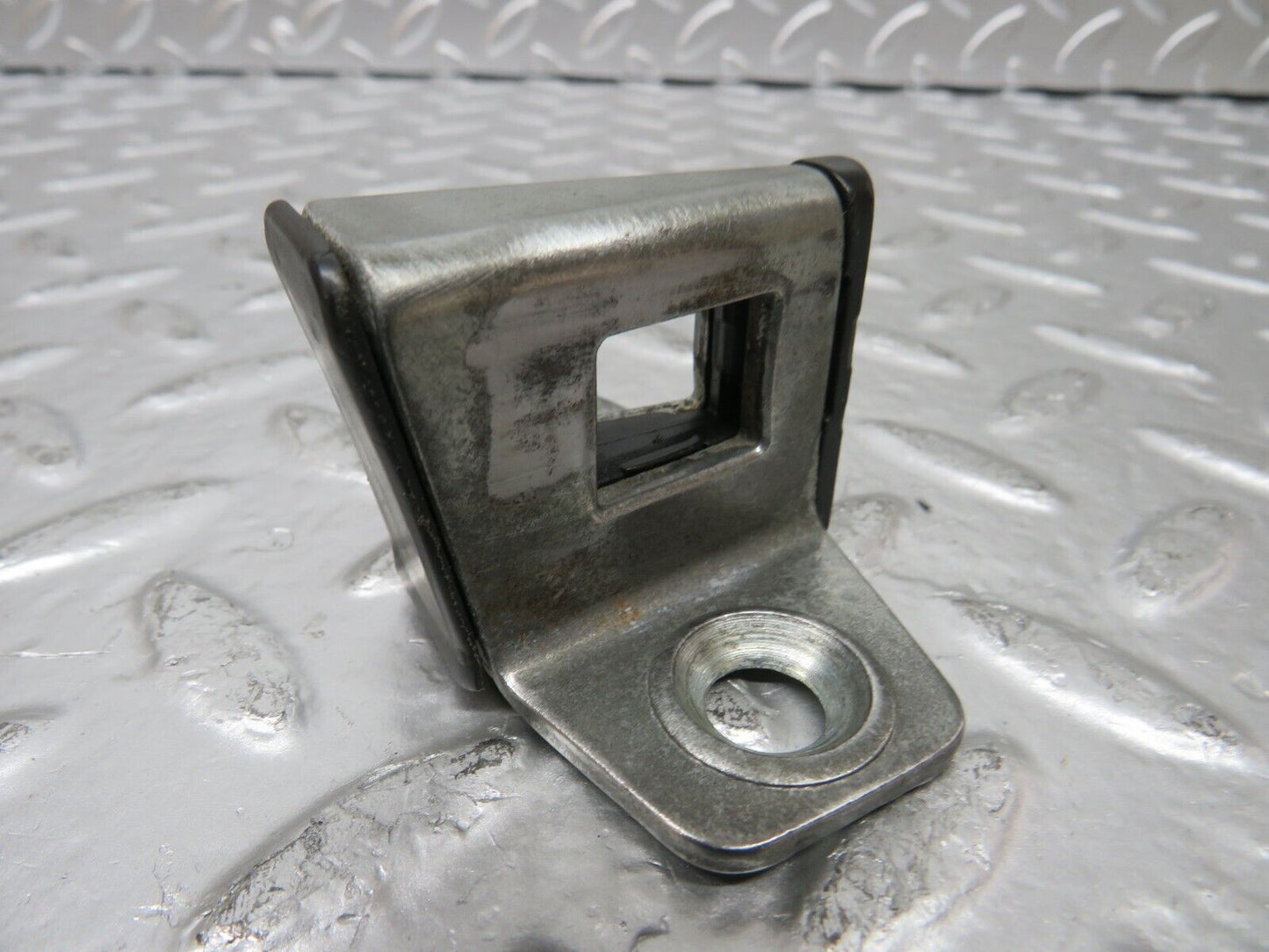 25184 Mercedes-Benz W201 190D Door Lock Latch
