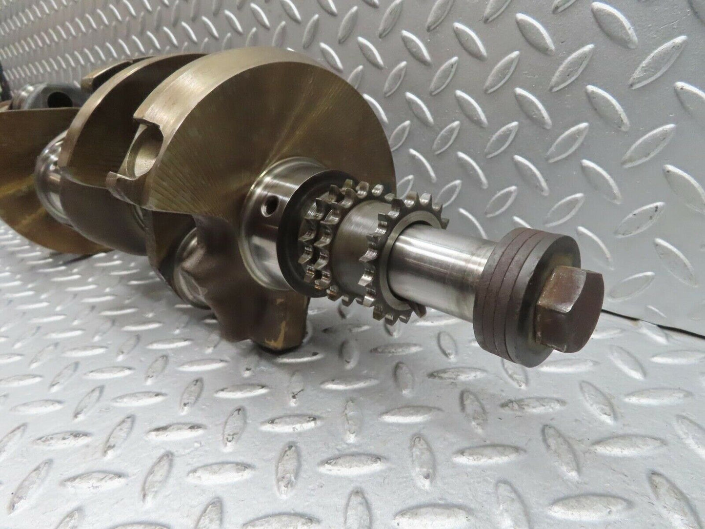 13761 Mercedes-Benz R107 450SL Crankshaft 1170310801