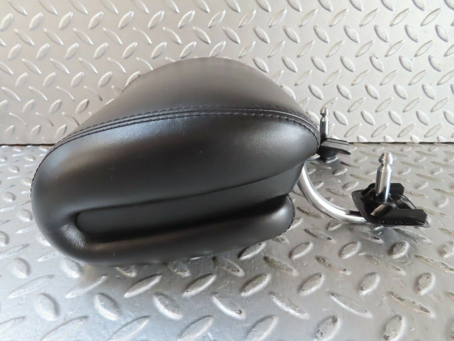 19358 Mercedes-Benz C140 CL420 Coupe Rear Headrest