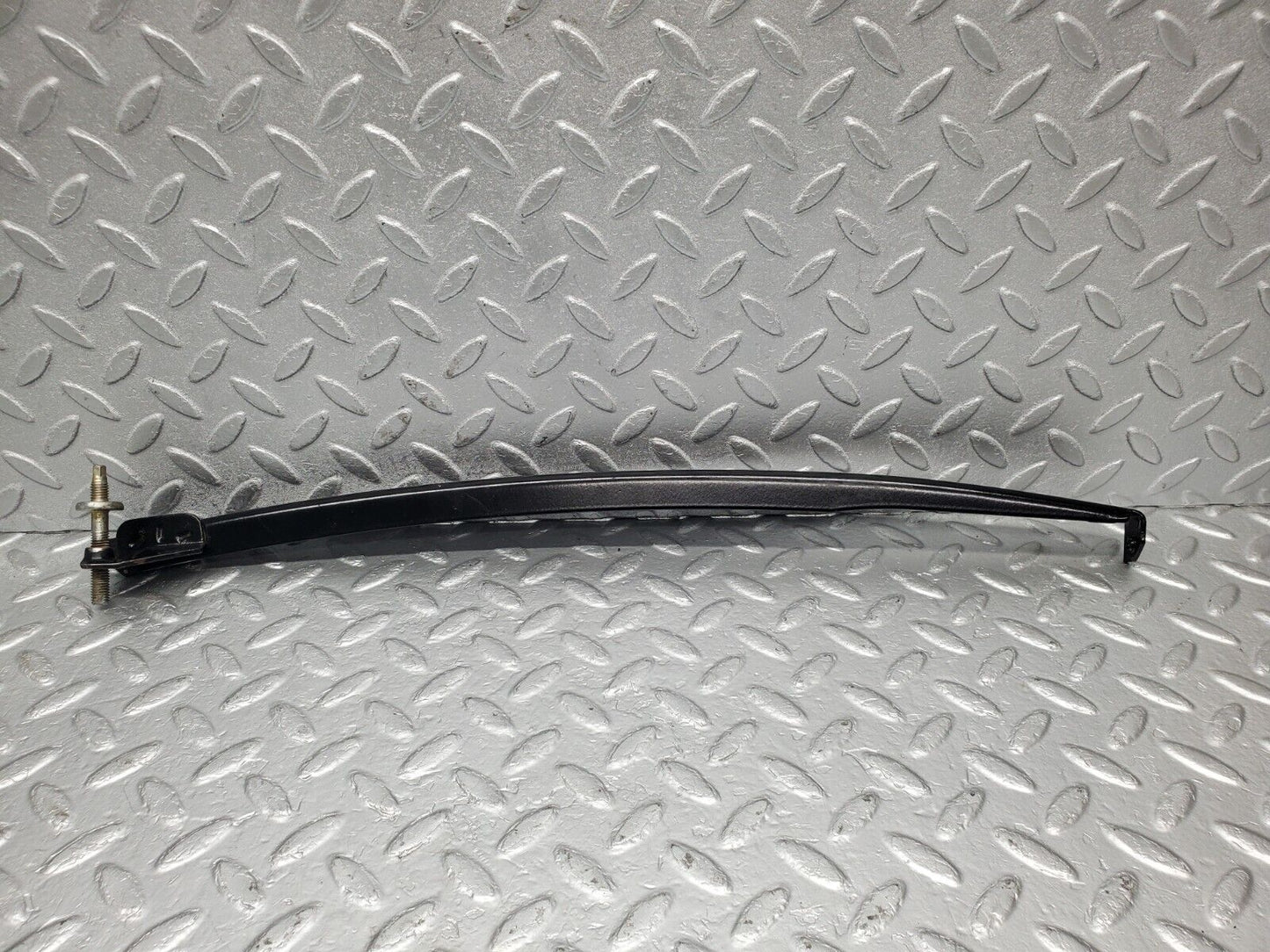 46762 Mercedes-Benz R129 320SL Coupe Front Left Window Channel
