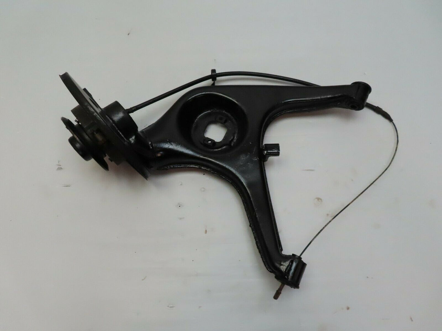 5516 Mercedes-Benz W114 280CE Rear Right Trailing Control Arm 1153571305
