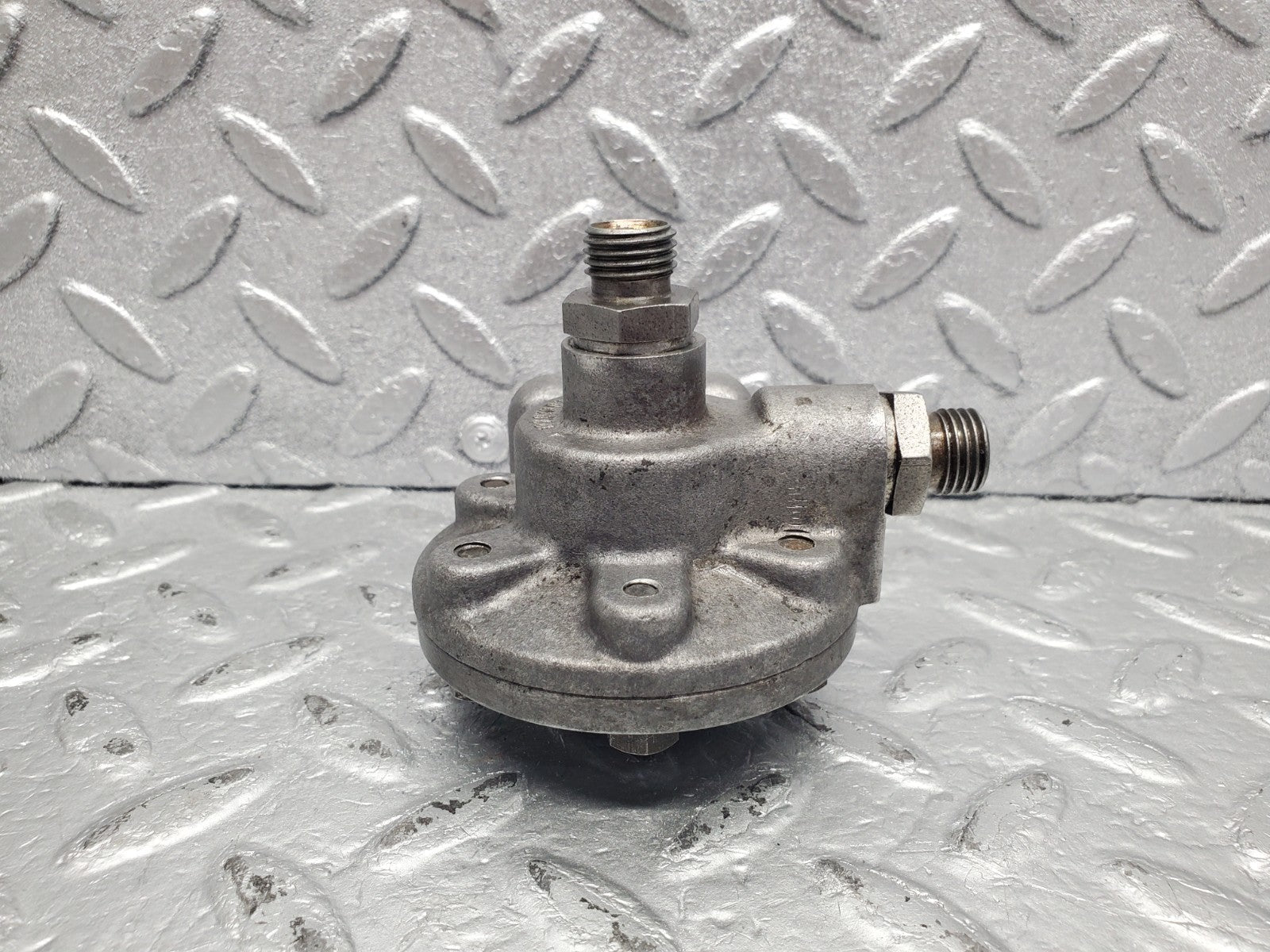 W112 fuel backflow damper regulator used OEM