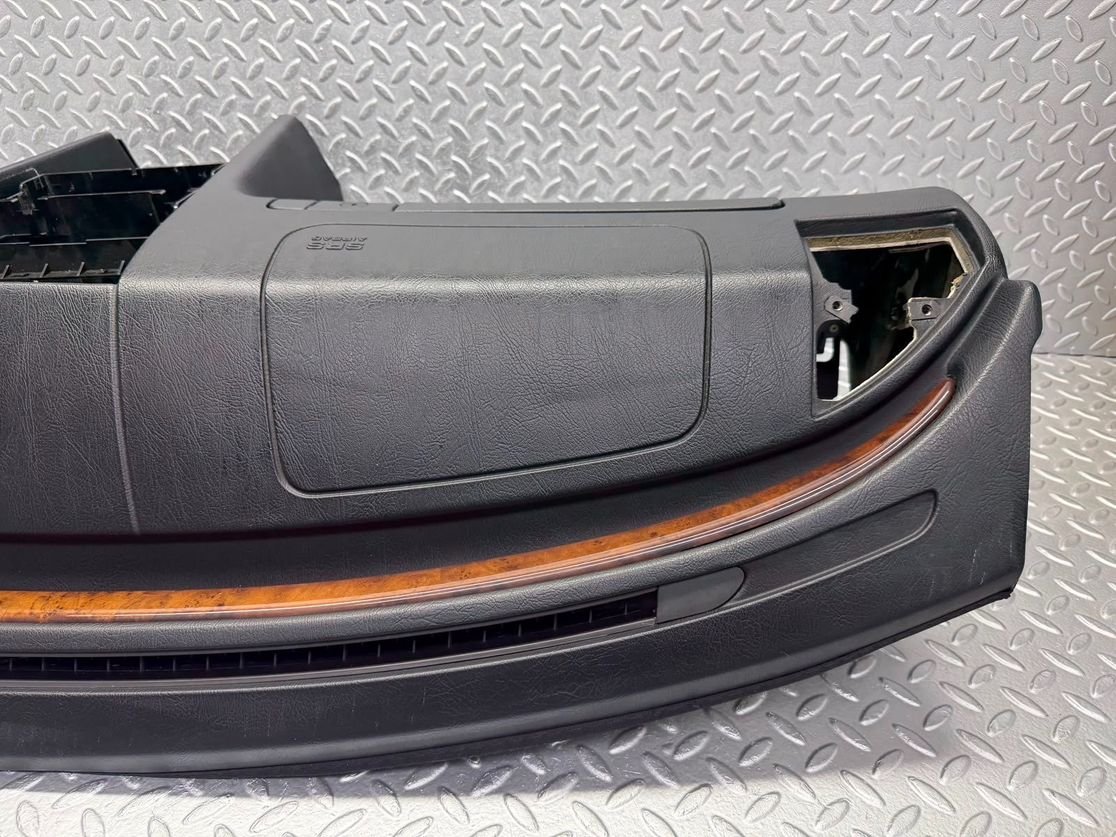 W202 dashboard black used OEM