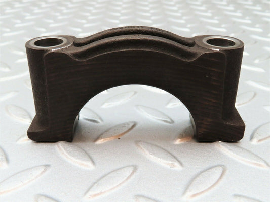 3955 Mercedes-Benz S123 200T Wagon Crankshaft Bearing Holder Block 1020011