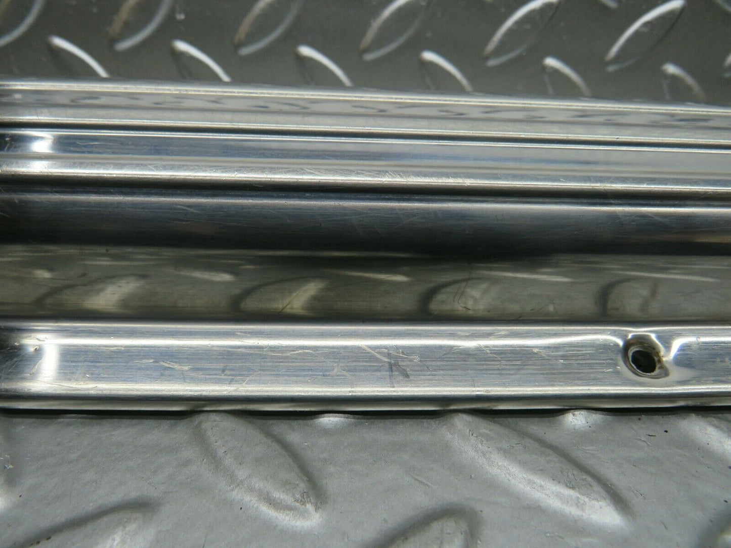 22707 Mercedes-Benz C107 450SLC Coupe Left Door Sill Chrome