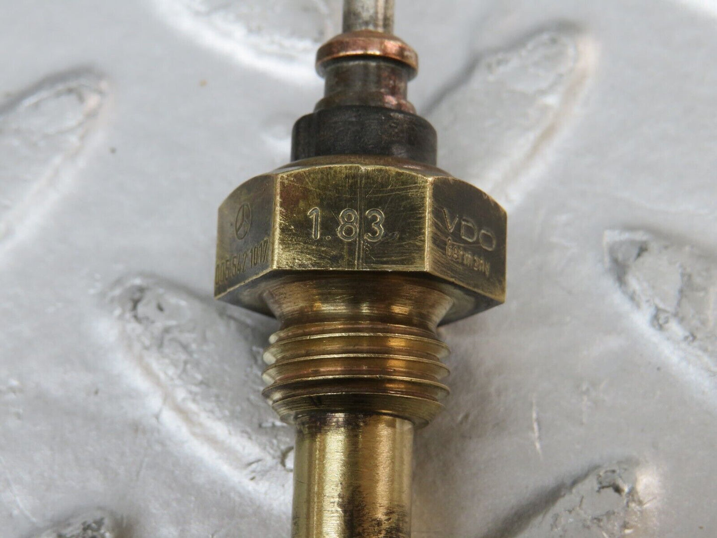 34497 Mercedes-Benz C126 380SEC Coolant Temperature Sensor VDO 0055421017