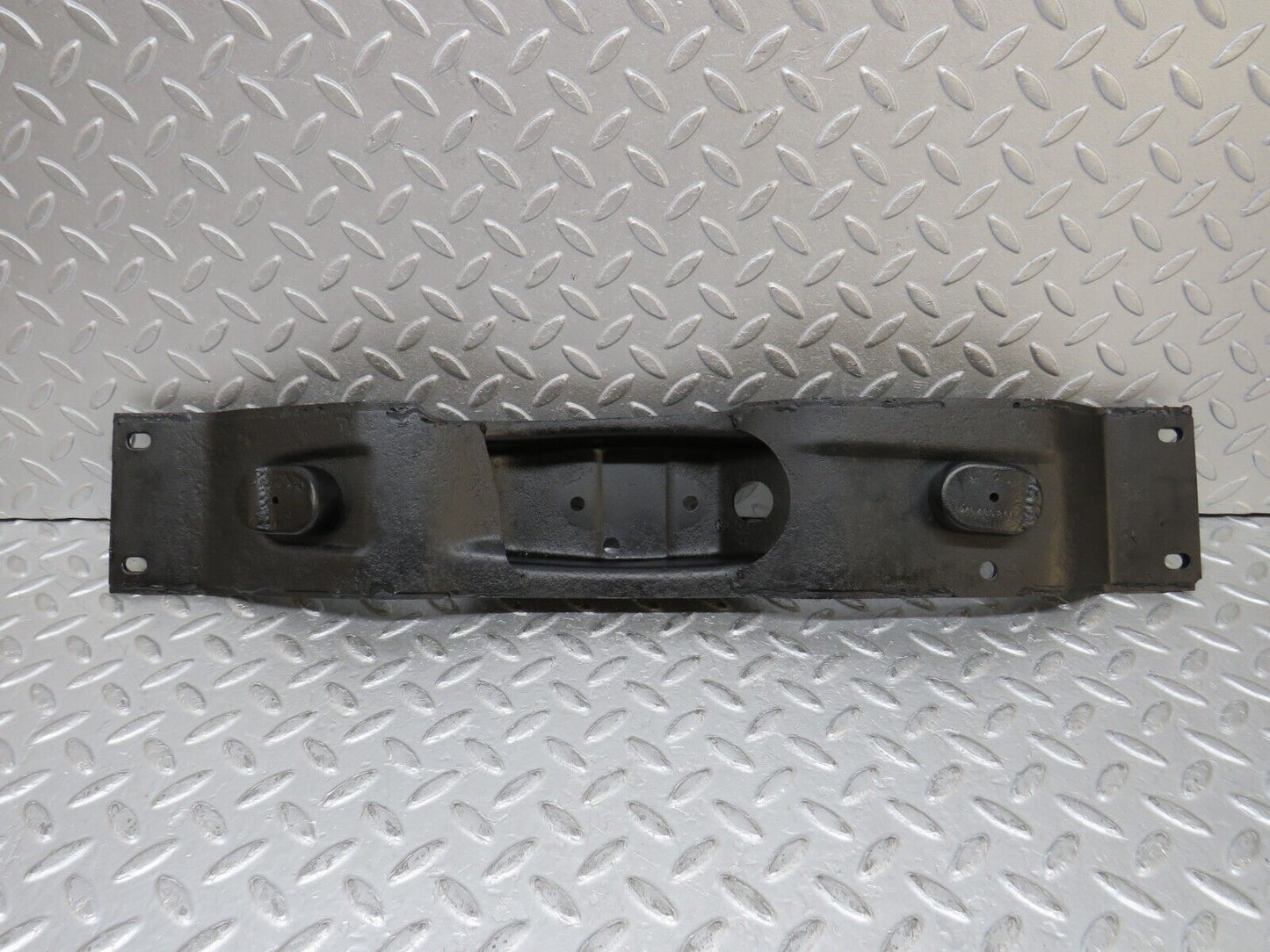 37362 Mercedes-Benz W109 300SEL Gearbox Mount Bracket 1089870740