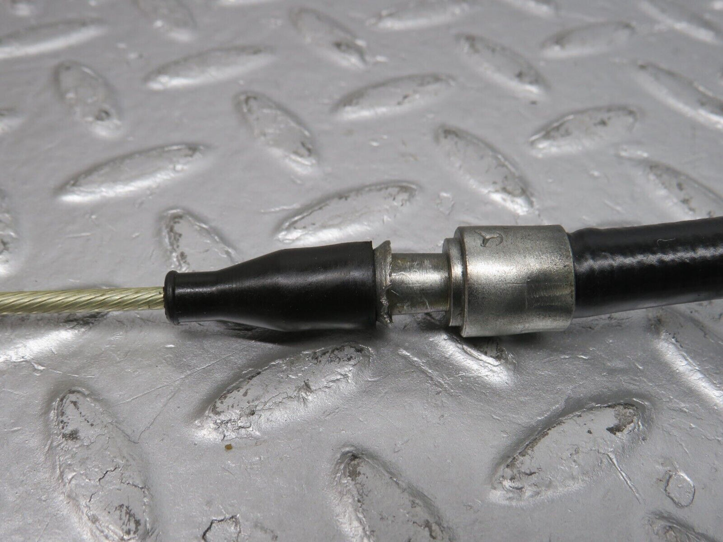 39668 Mercedes-Benz R129 320SL Coupe Handbrake Cable 1294202985