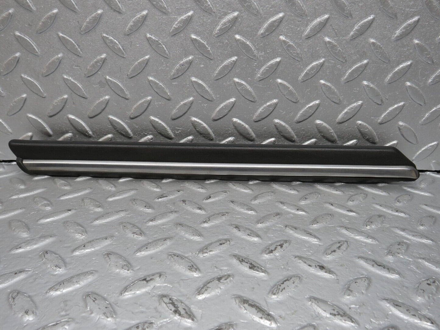 40126 Mercedes-Benz R107 350SL Coupe Front Left Wing Lower Trim