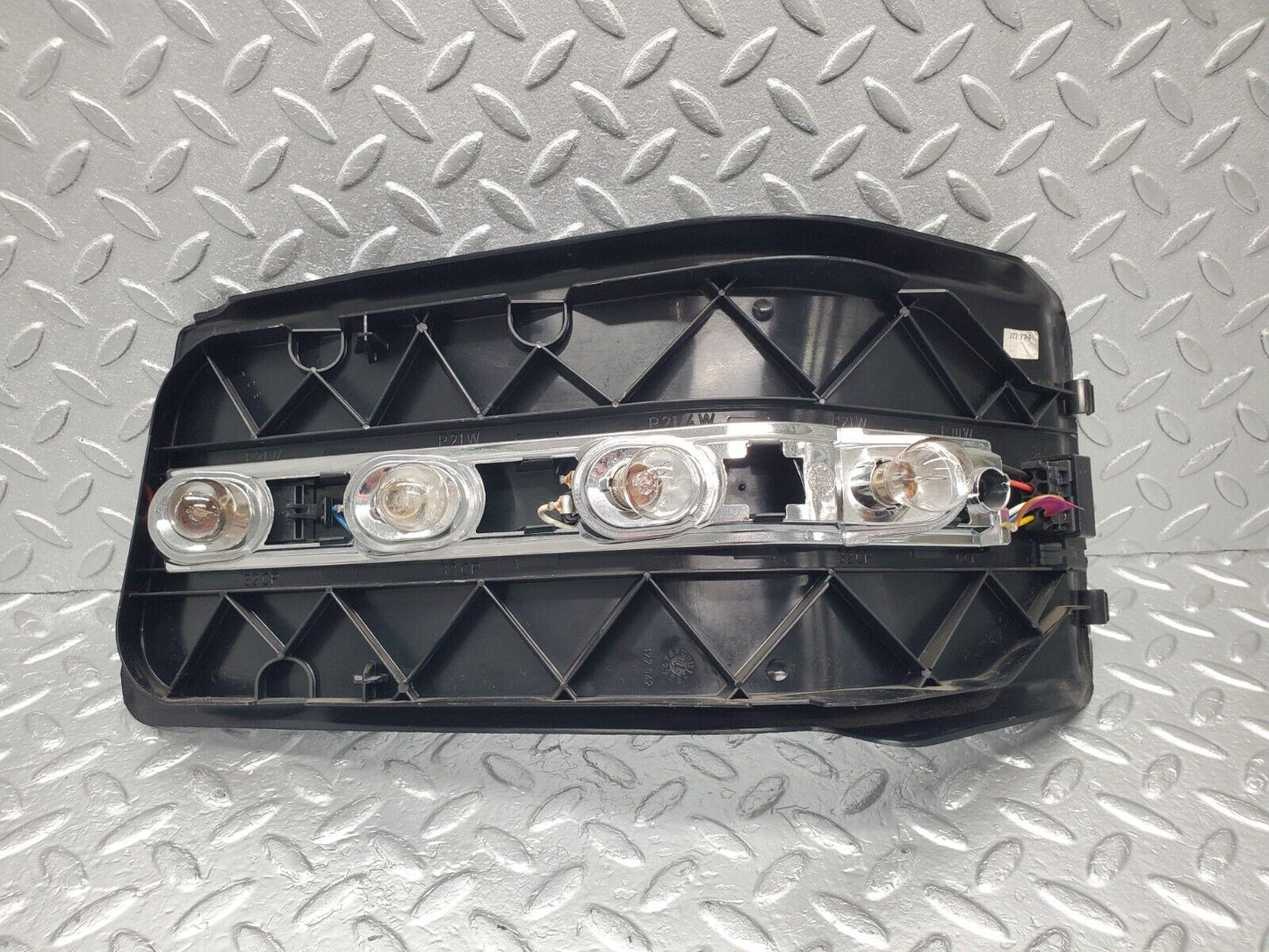 46859 Mercedes-Benz R129 320SL Coupe Tail Light Right Side 1298203864