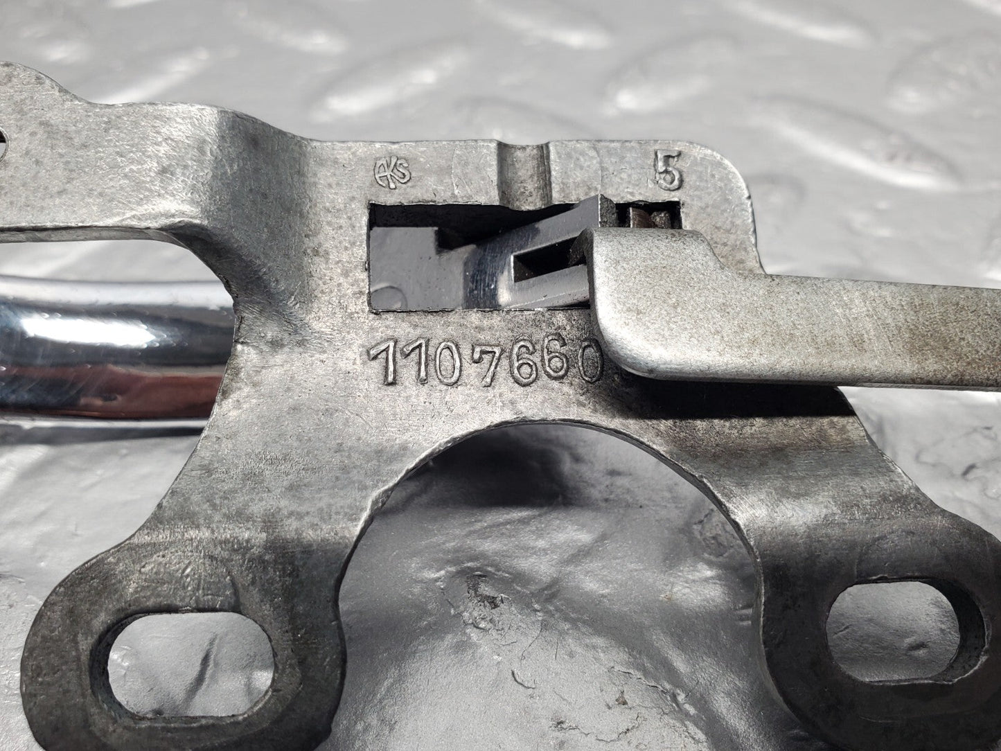 44618043