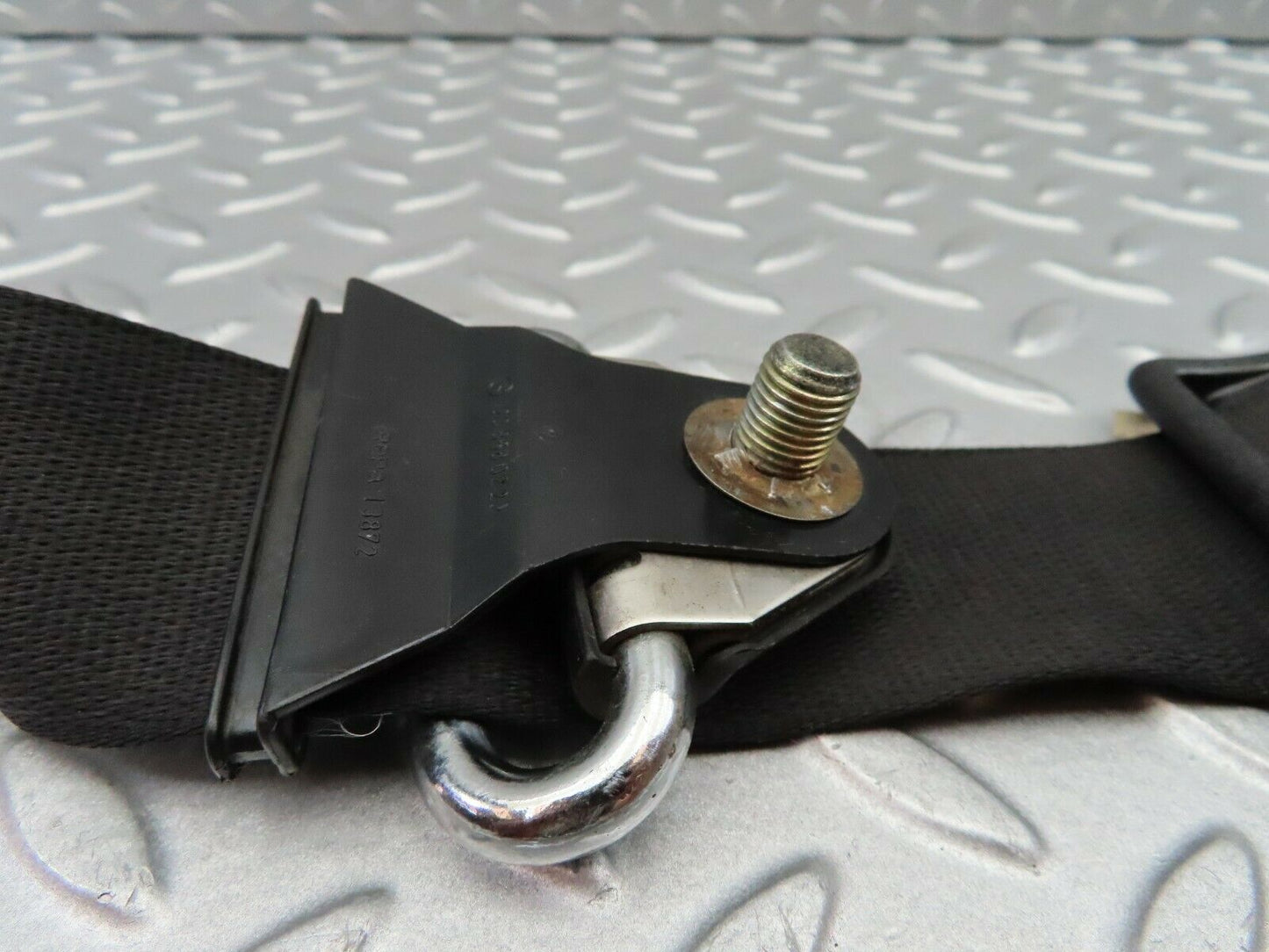 6189 Mercedes-Benz W126 380SE Rear Right Seat Belt 1268600585