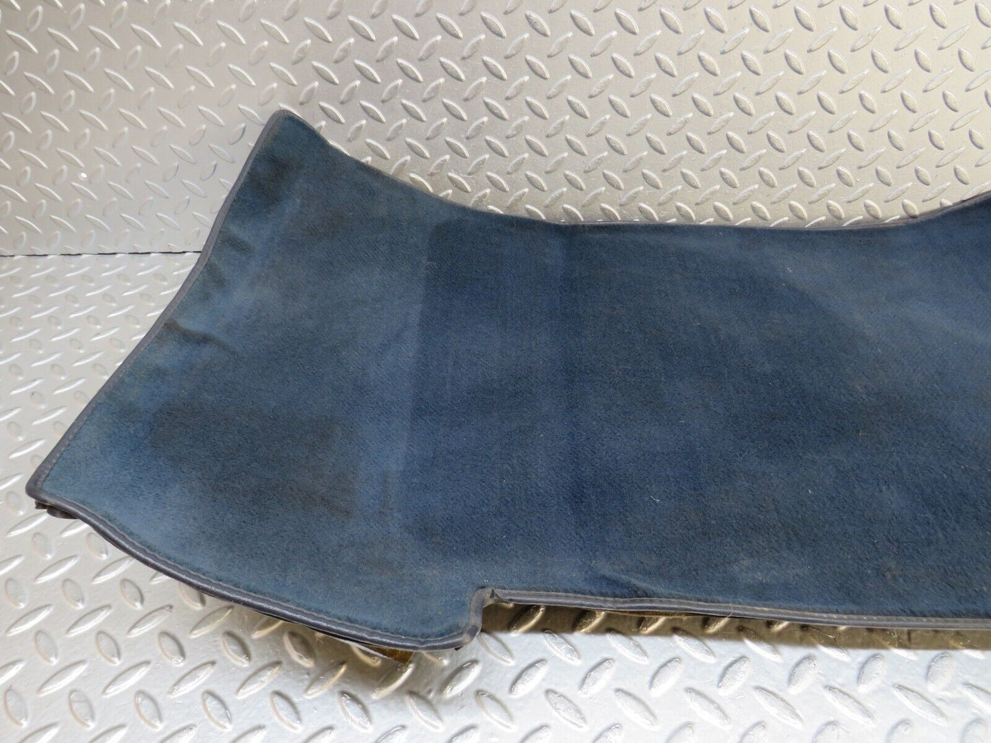 37598 Mercedes-Benz W109 300SEL Front Left Floor Carpet Mat