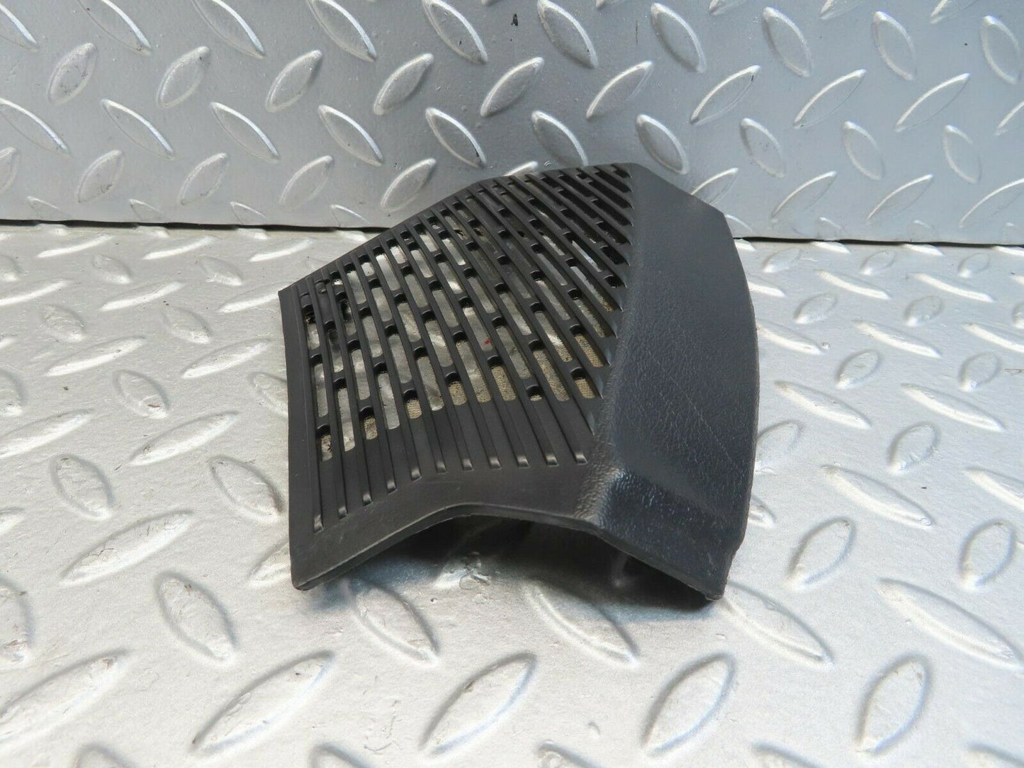 11490 Mercedes-Benz C123 230CE Coupe Right Speaker Cover Black 1236802807